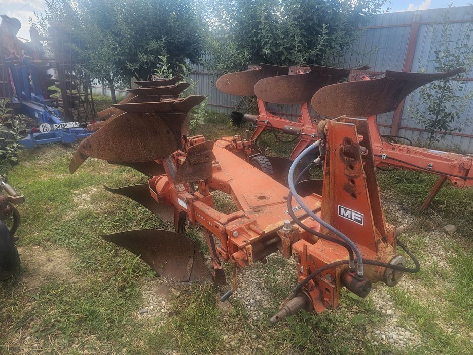 plug kompaktor semanatoare paioase parasitoare freza presa grebla