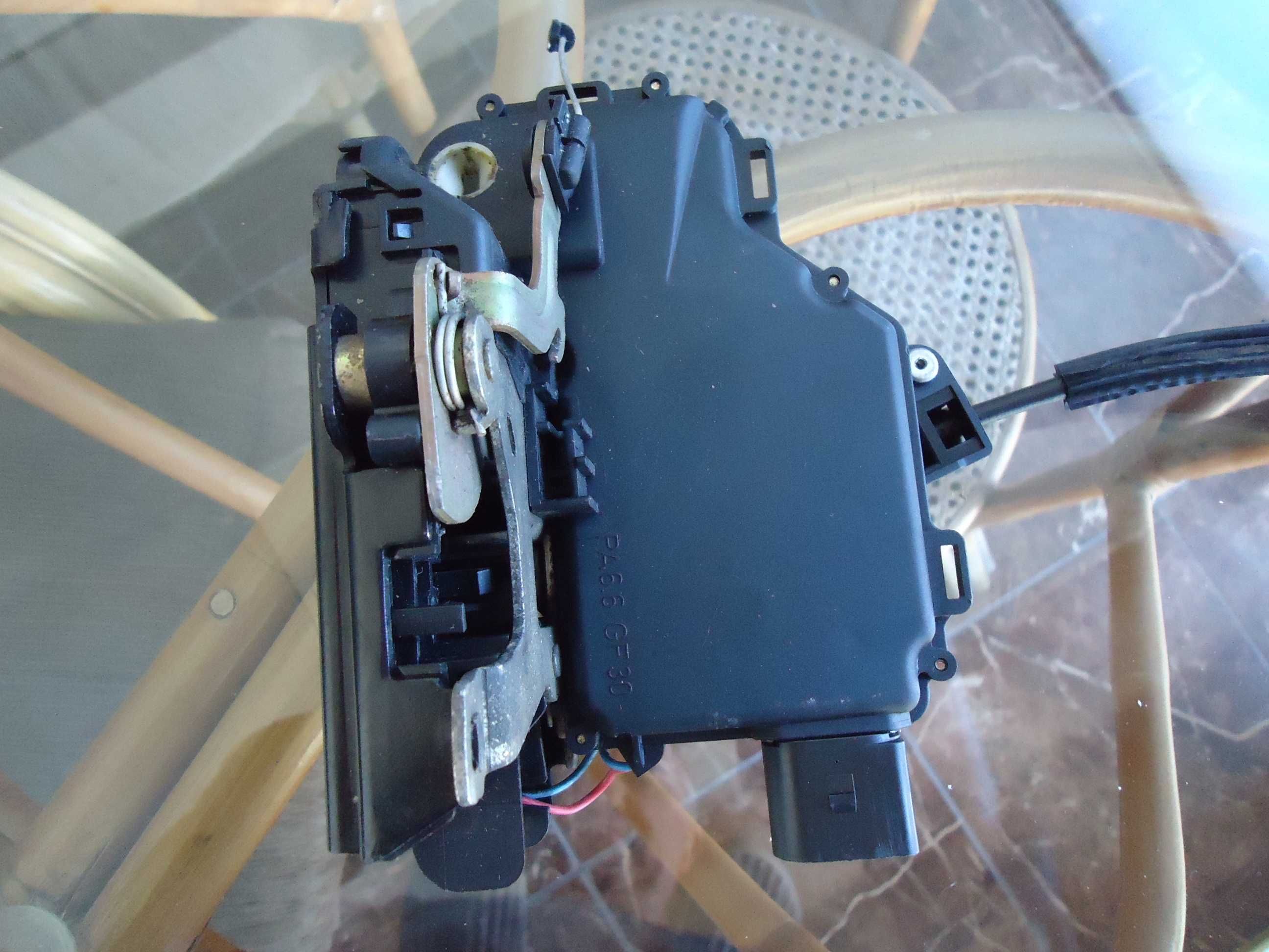 Предна лява врата за VW PASSAT B6 /3C2/ /2005- 2010 г./.