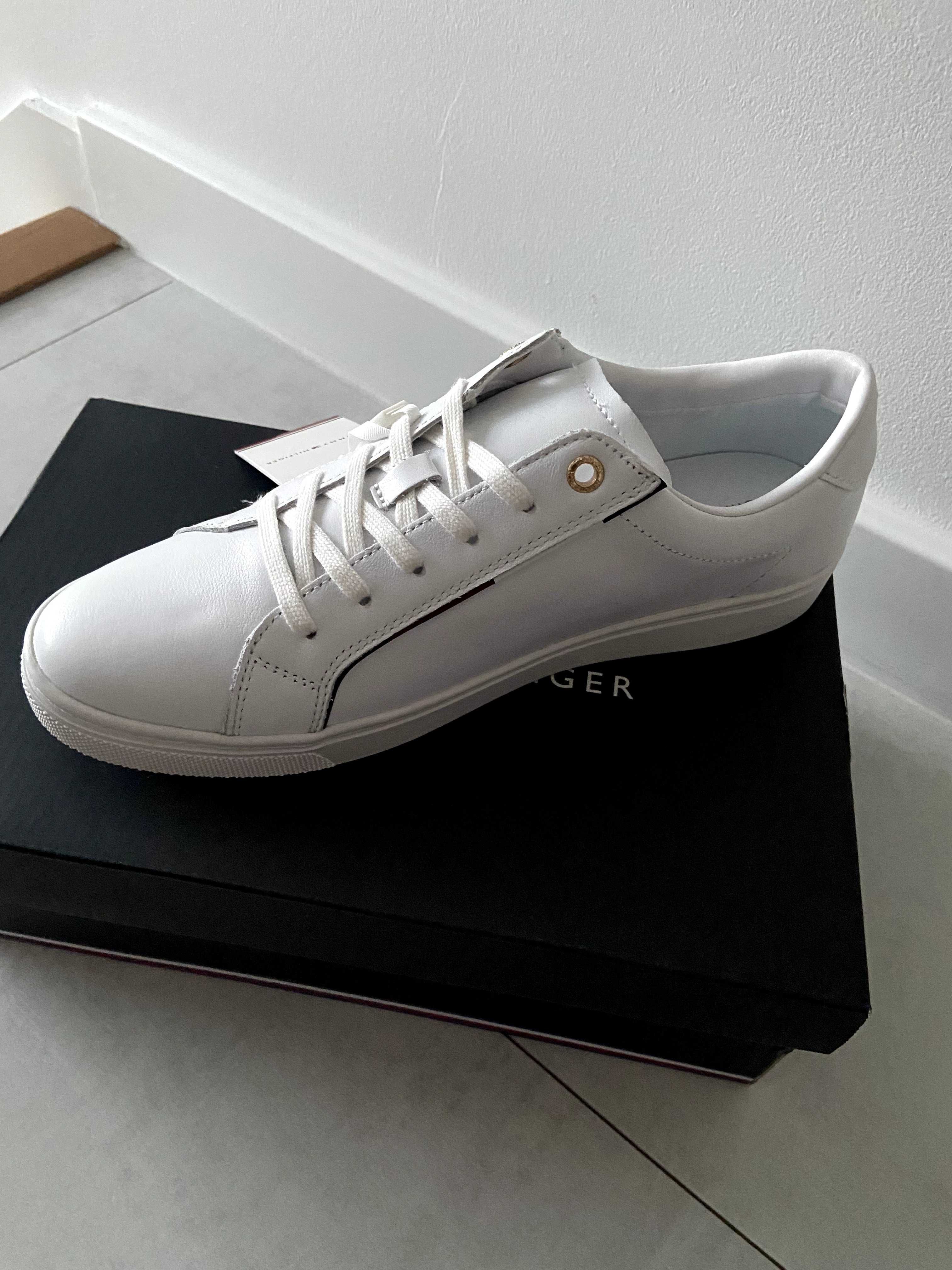 Sneakers piele Tommy Hilfiger Signature marime 39 40 Noi
