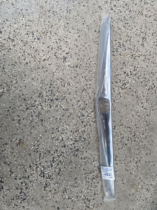 Нови дръжки за седалки и декоративна лайстна за peugeot 206