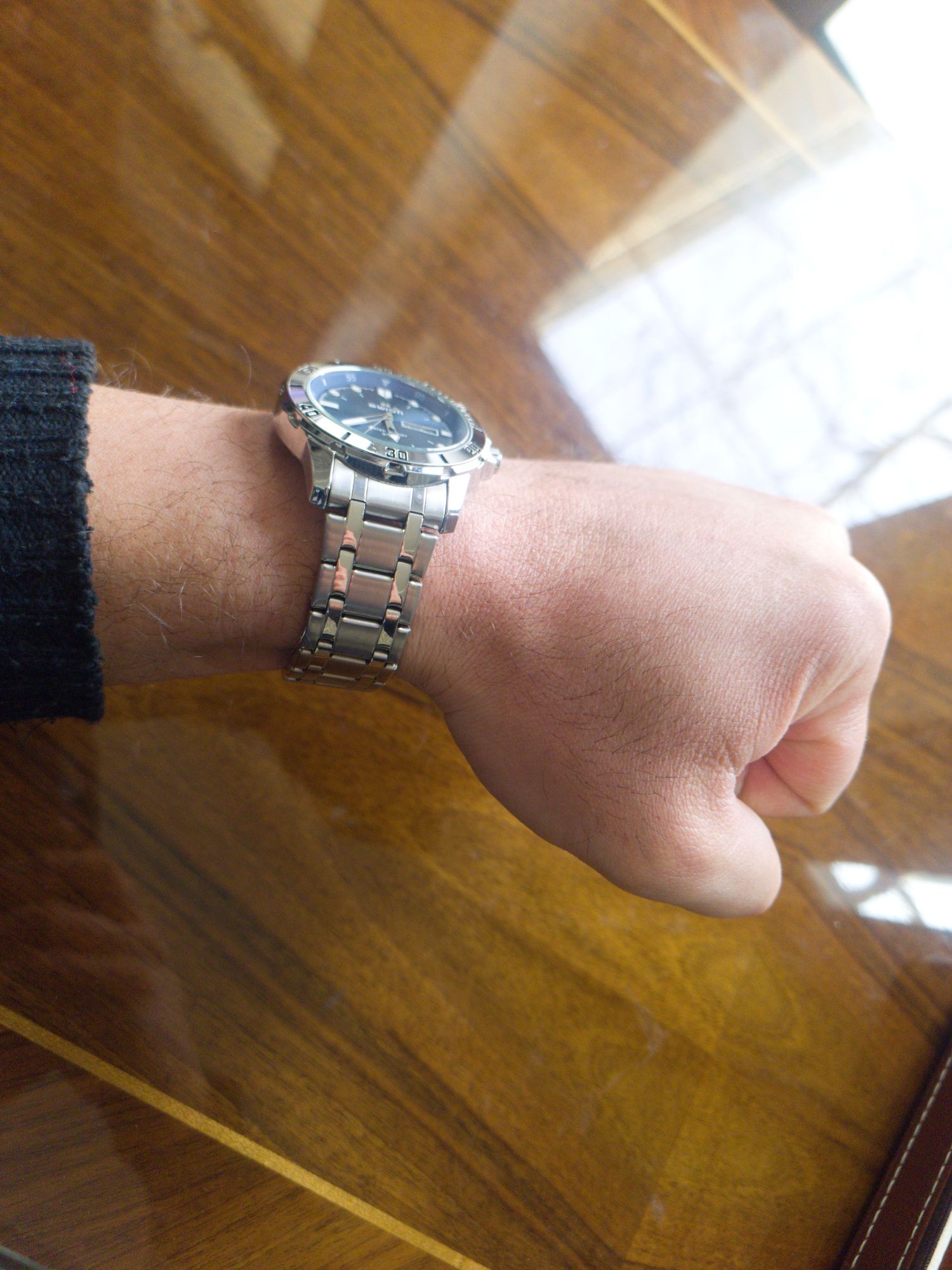 Swish stainless steel