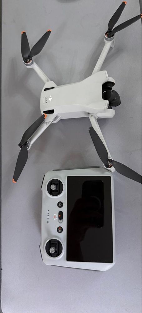 Продам Дрон Dji mini 3