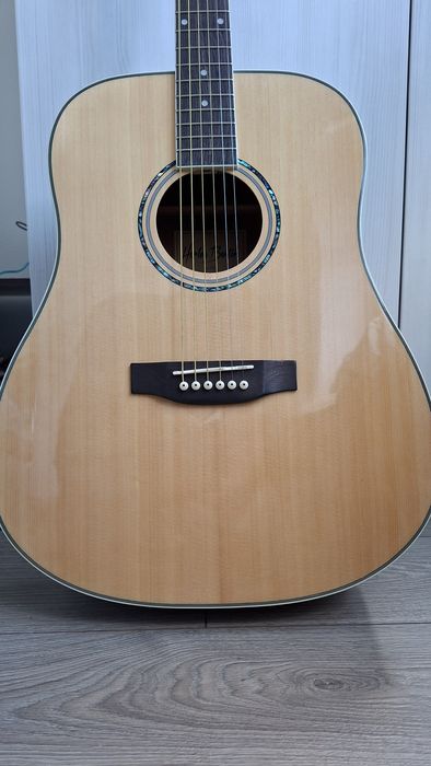 Vand chitara acustica Harley Benton