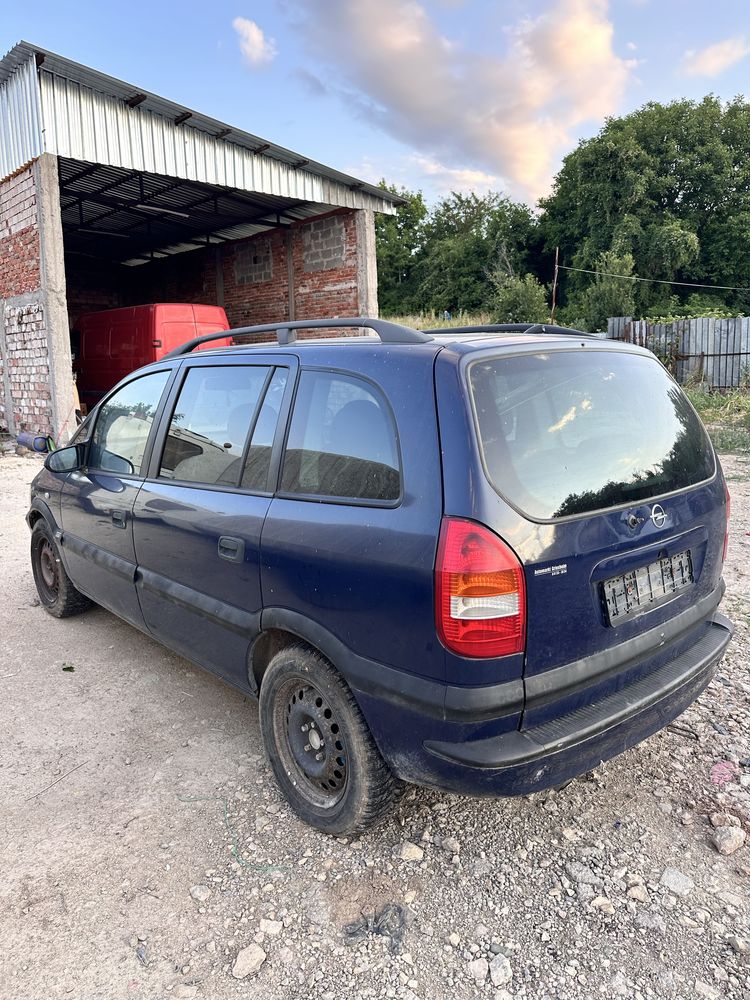 Opel Zafira 2.0 DTI 82 к.с на части работещ мотор и скорости