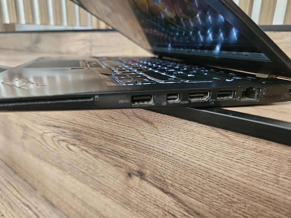 Laptop Lenovo T460s Intel i7 6th 20GB DDR3, SSD 512gb nvme,14" FHD SIM