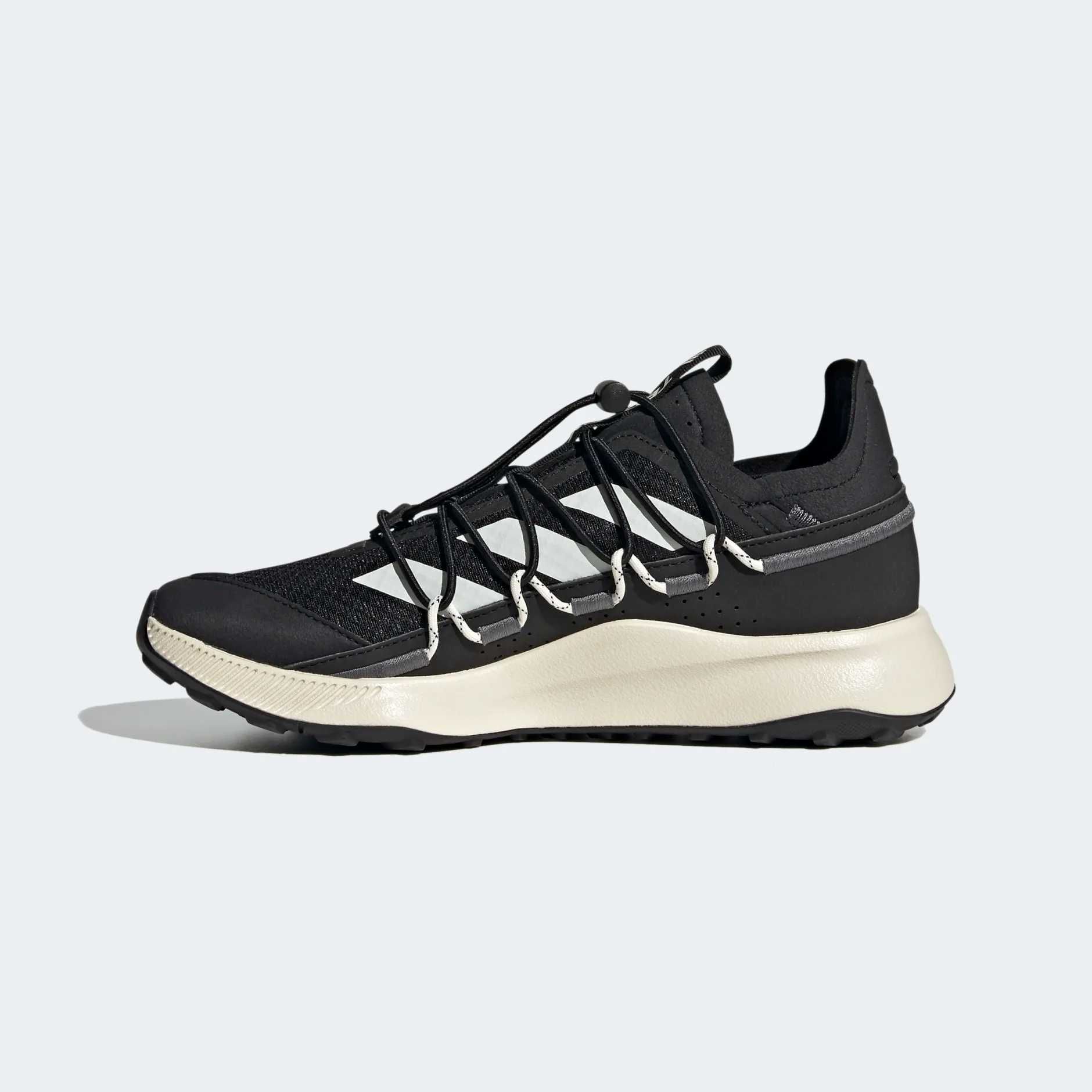 Оригинални мъжки  маратонки * ADIDAS TERREX VOYAGER 21  *  EU 41 2/3