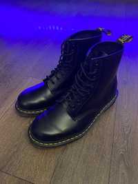 Кубинки Dr. Martens (EU 43) 1460 Smooth Learher Lace Up Boots