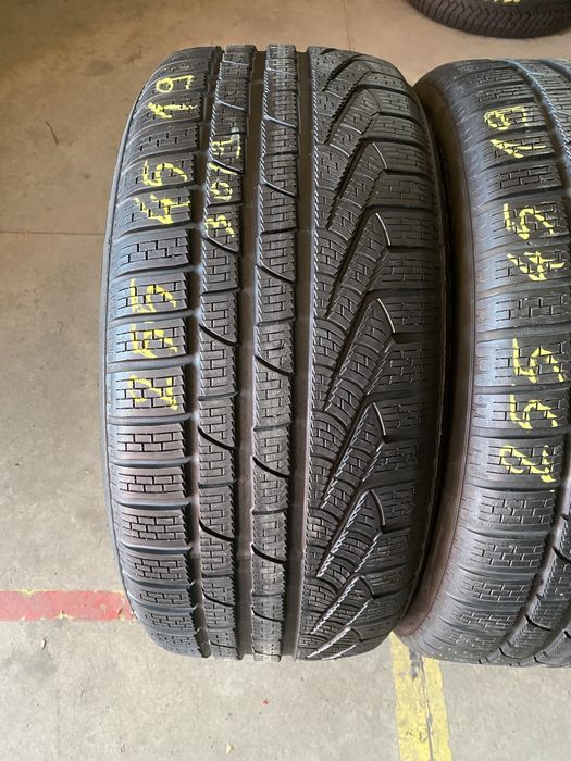 Anvelope iarna 255/45/19 Pirelli Sottozero 2 255 45 19 R19