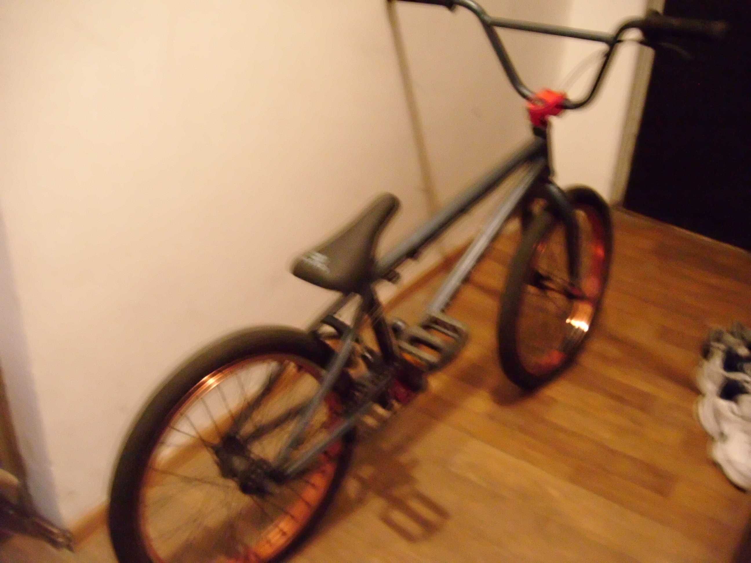 HARO  350 ( BMX )