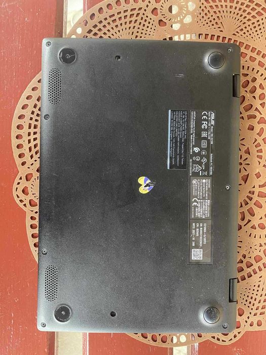 Laptop ASUS DDR4 mic 12 Inchi