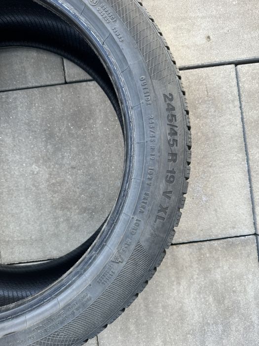 Vand 4 anvelope Continental 245/45/19 XL