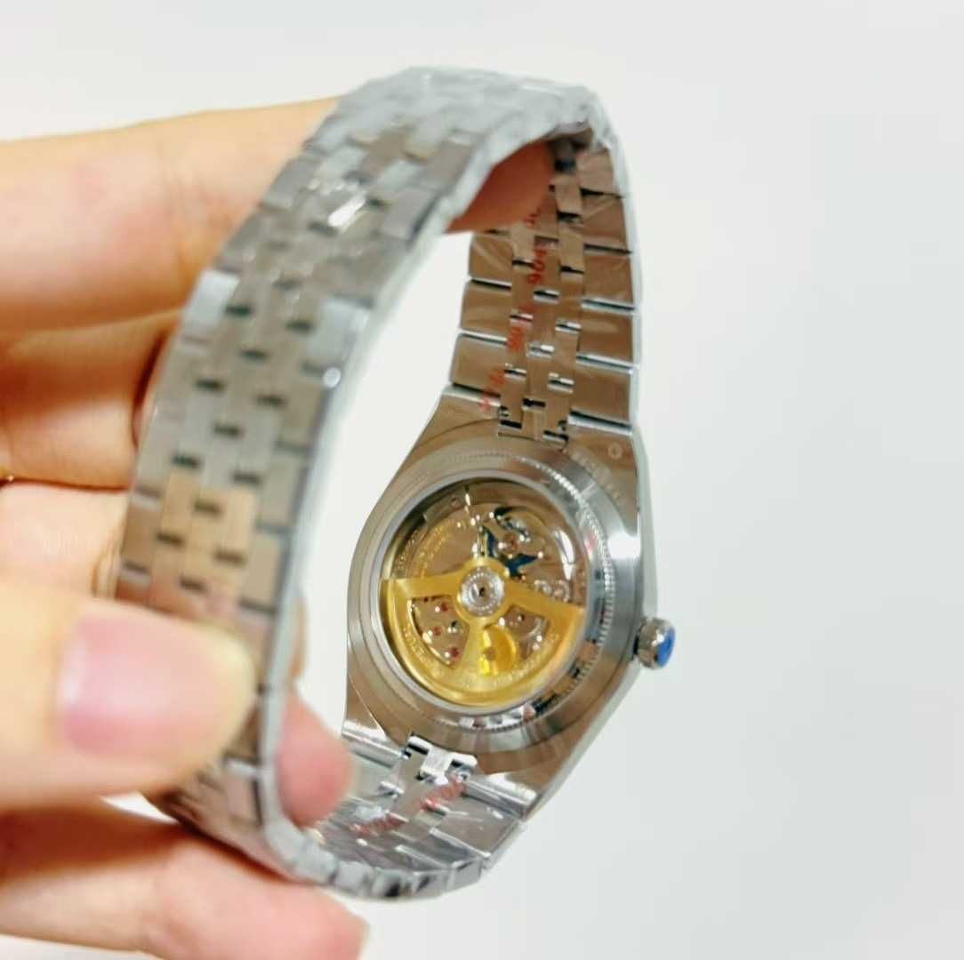 Автоматичен мъжки часовник Rolex Land-Dweller Ice Blue