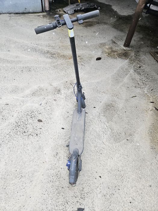 Trotineta Xiaomi electric scooter MI 3,300 W,