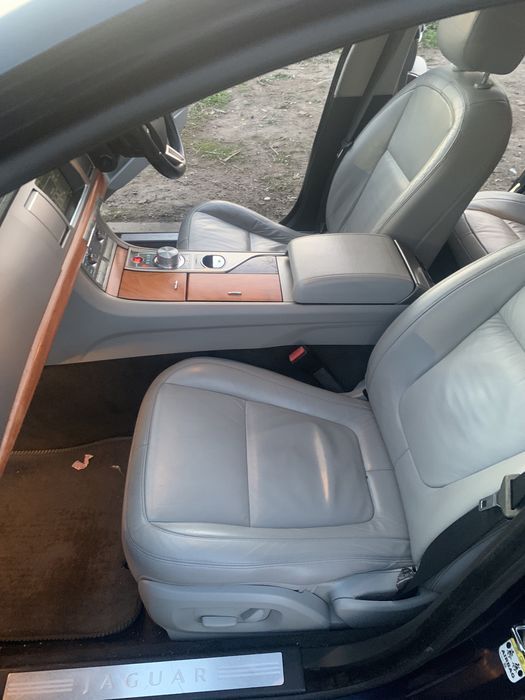 Interior piele electric incalzit Jaguar XF