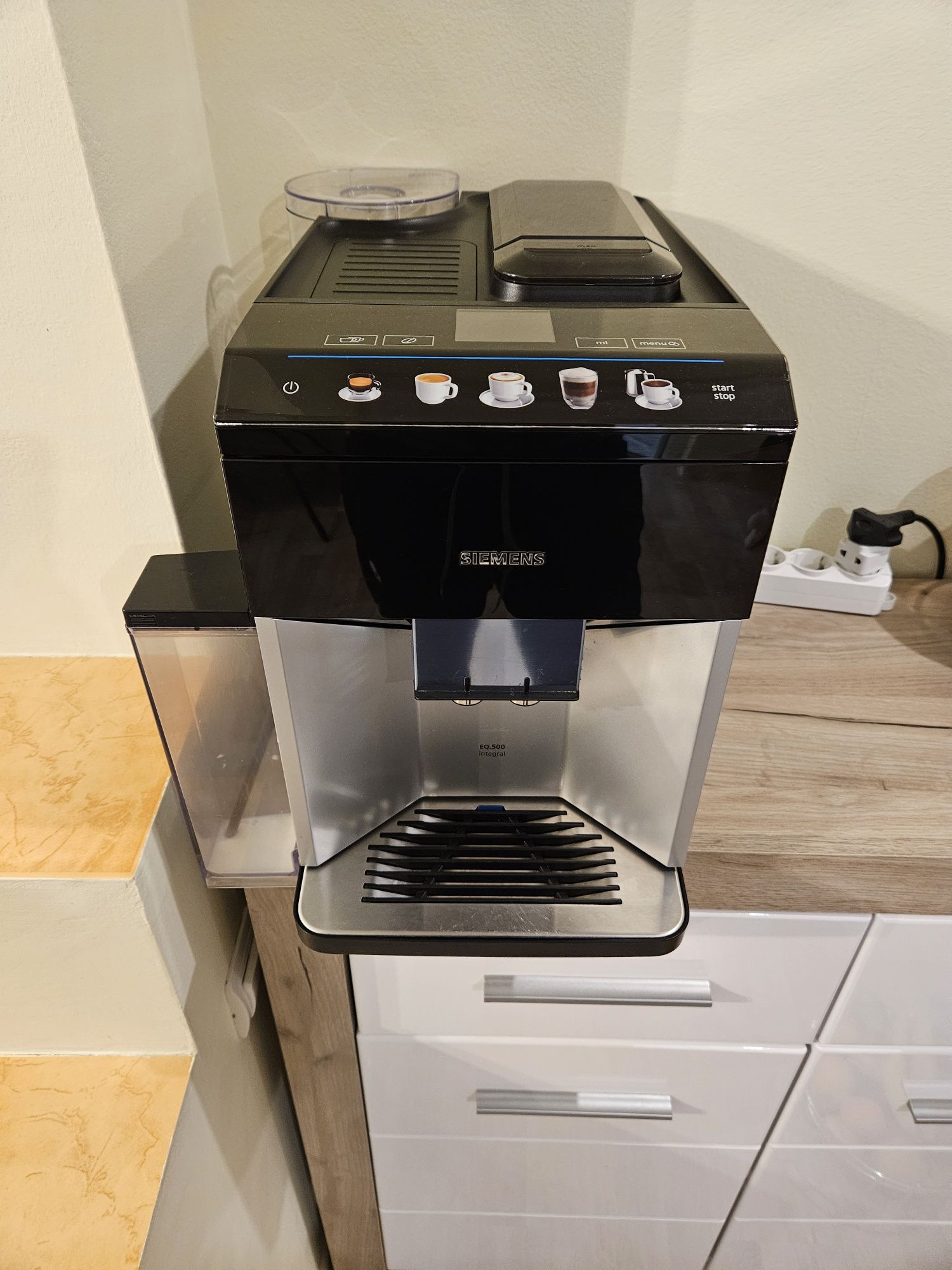 Espressor Siemens EQ500 Integral