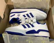 Маратонки Adidas 44