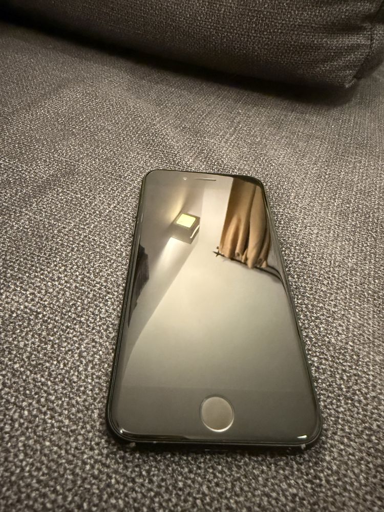 Iphone SE2 2020 ieftin