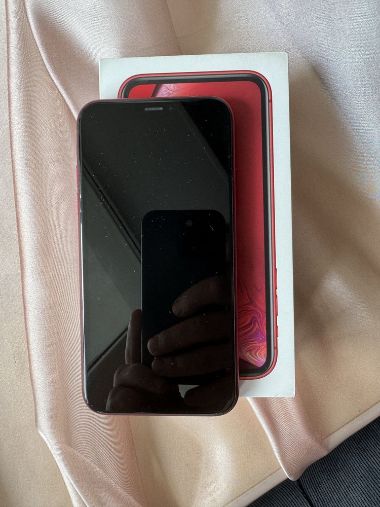 iPhone XR на 64 gb