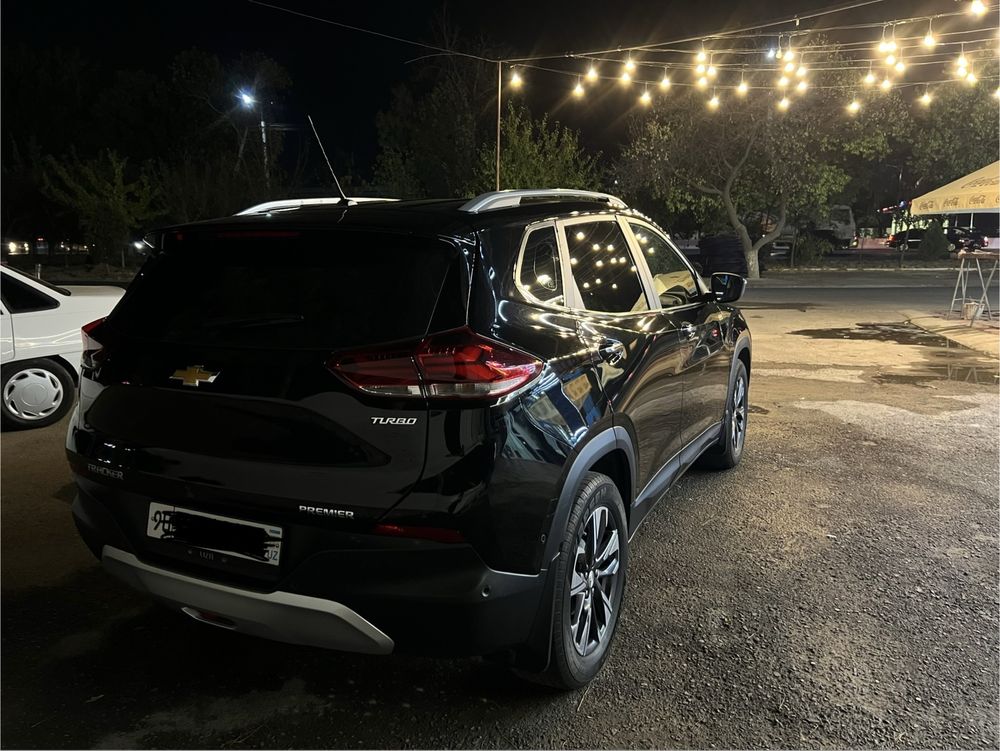 Tracker 2 Premier Full