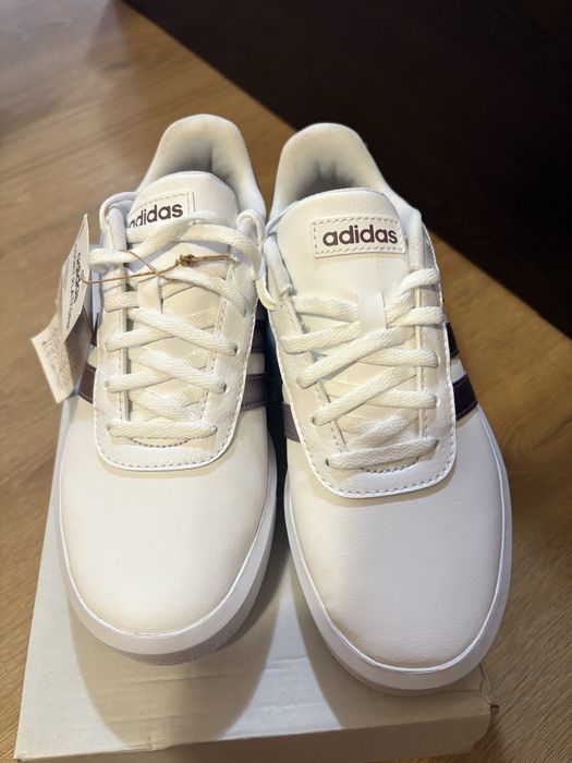 Adidas кецове нови