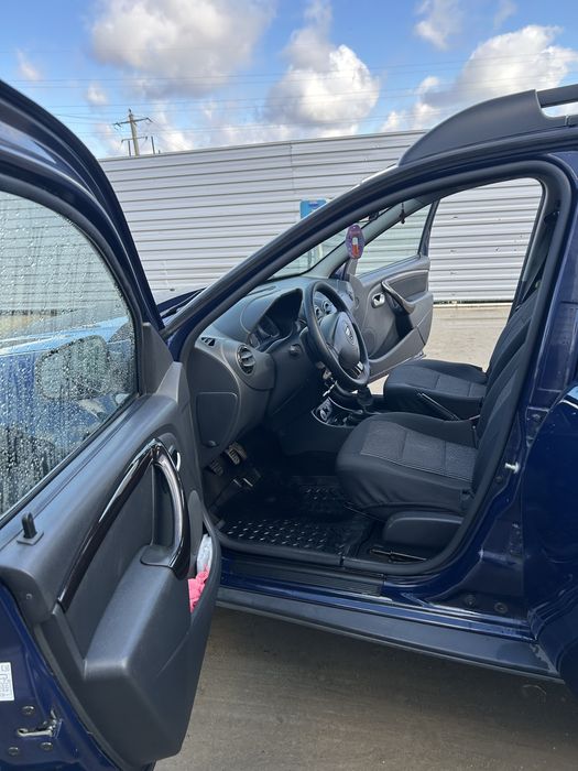 Dacia Duster 2012 1.5 4x4 diesel 187 000 km