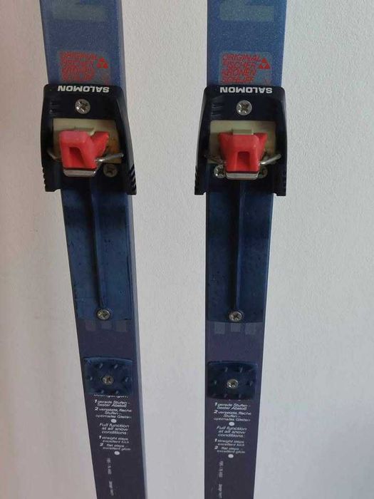 Skiuri Fischer pentru ski fond, legaturi Salomon.Impecabile!