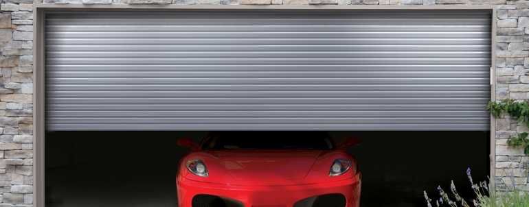 Inchiriez Garaj Hala cu Elevator Cric 2.5 T     8m X 4,5m H 4m
