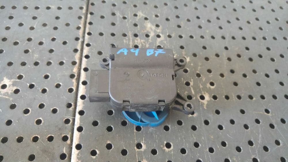 Motoras clapeta aeroterma audi a4 b7 8e 0132801322 666210j