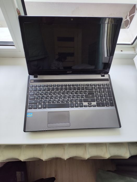 Продам ноутбук на запчасти