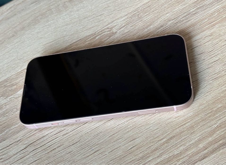 продам айфон 13 256 гб