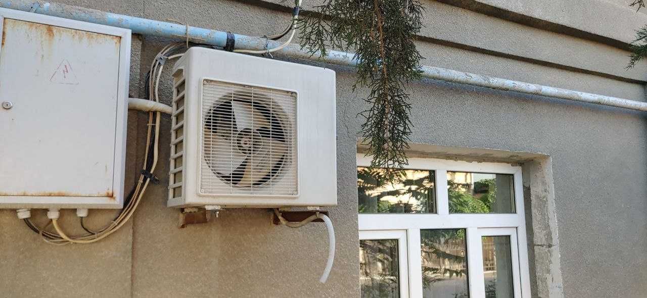 кондиционер продам Lg 7