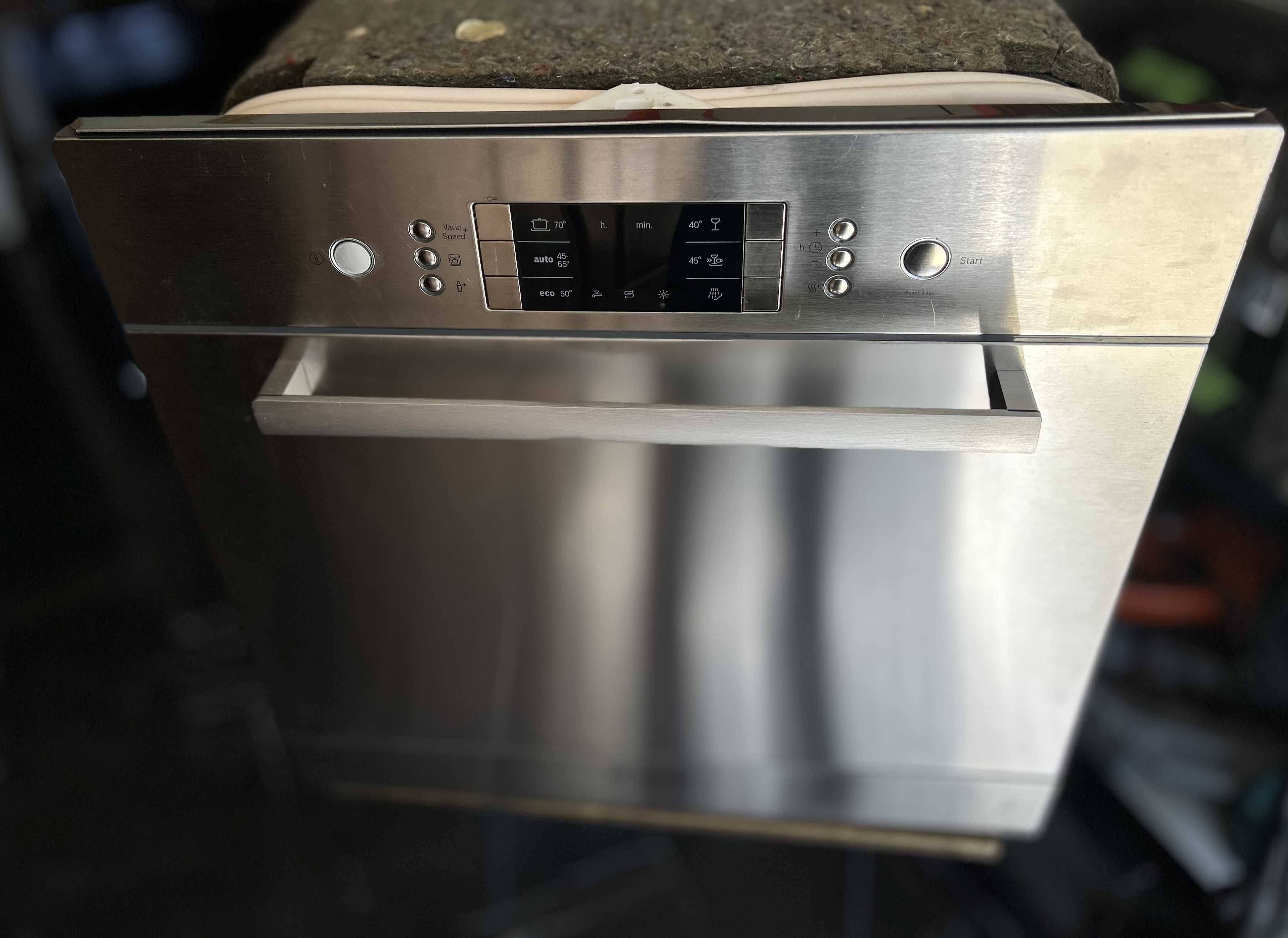 Съдомиялна кубче Bosch SCE52M65EU за вграждане