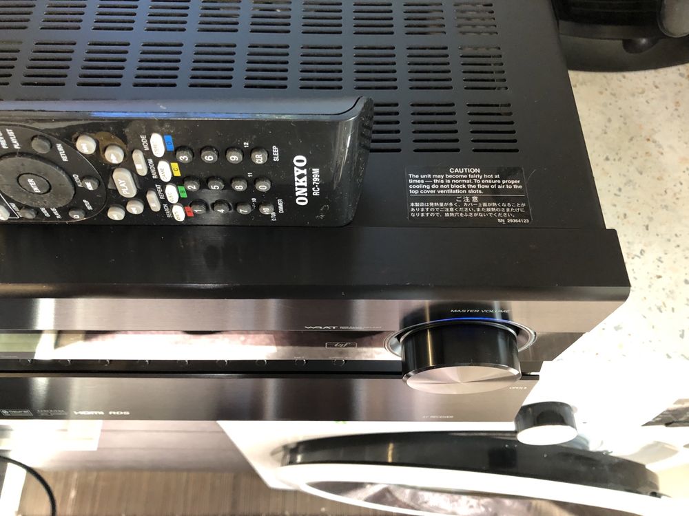 Onkyo TX-NR807 resiver