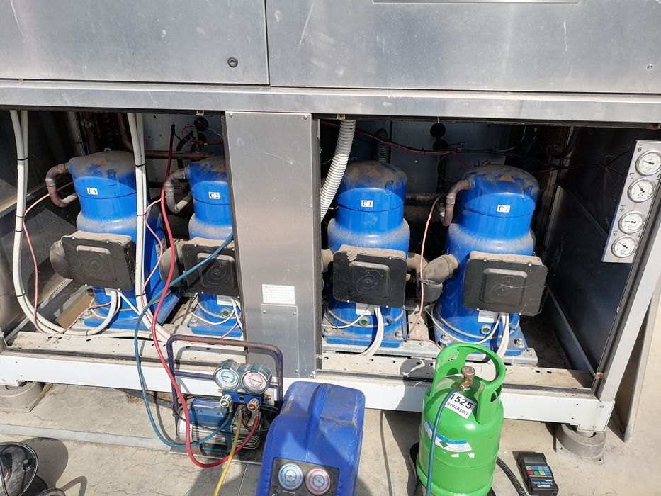 Reparații camere frigorifice, tankuri lapte, freon utilaje agricole