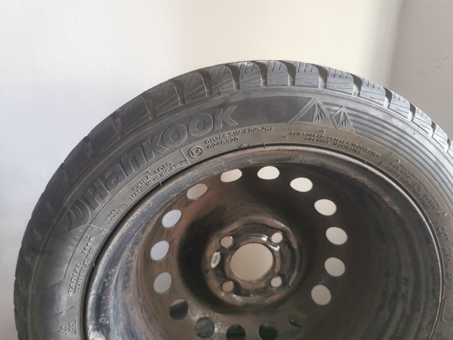 Зимни гуми с джанти Hankook 165/60/14