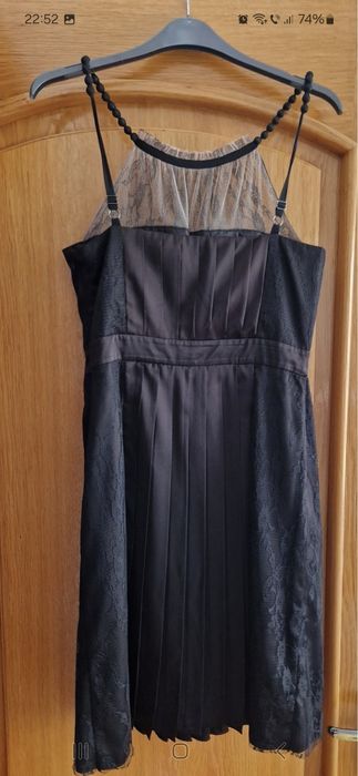 Rochie elegantă neagră, cu dantelă