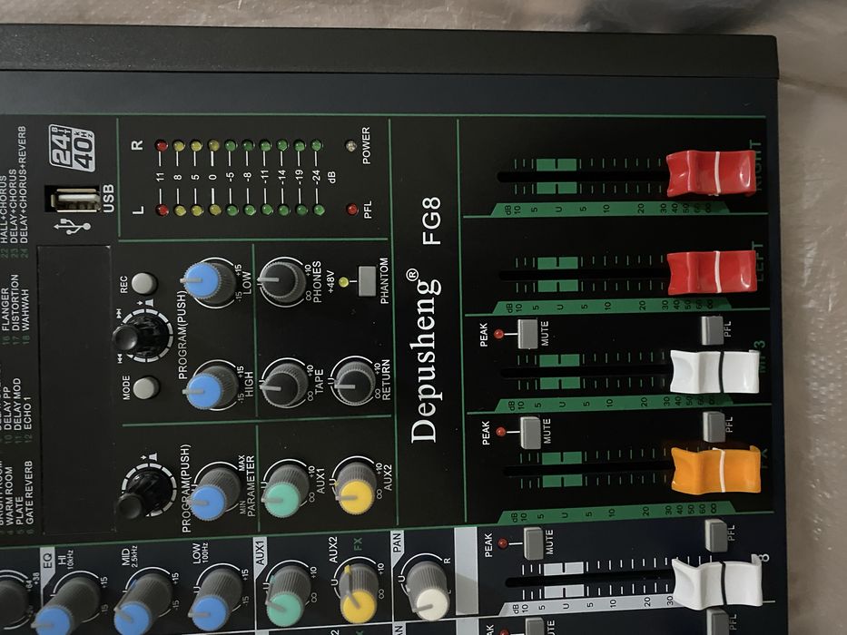 Mixer audio profesional 8 canale