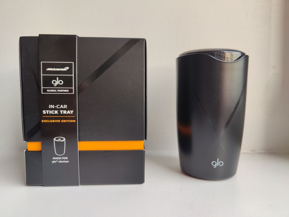 Автомобильный контейнер для стиков glo