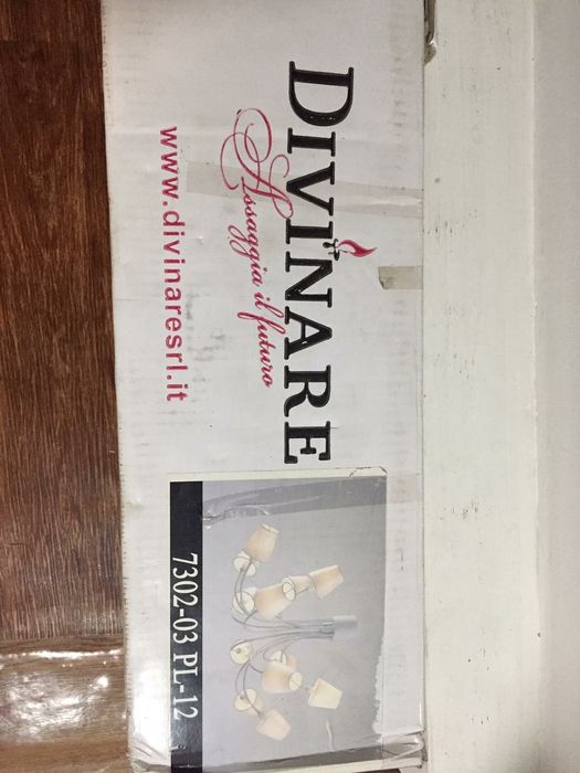 Продам новую люстру