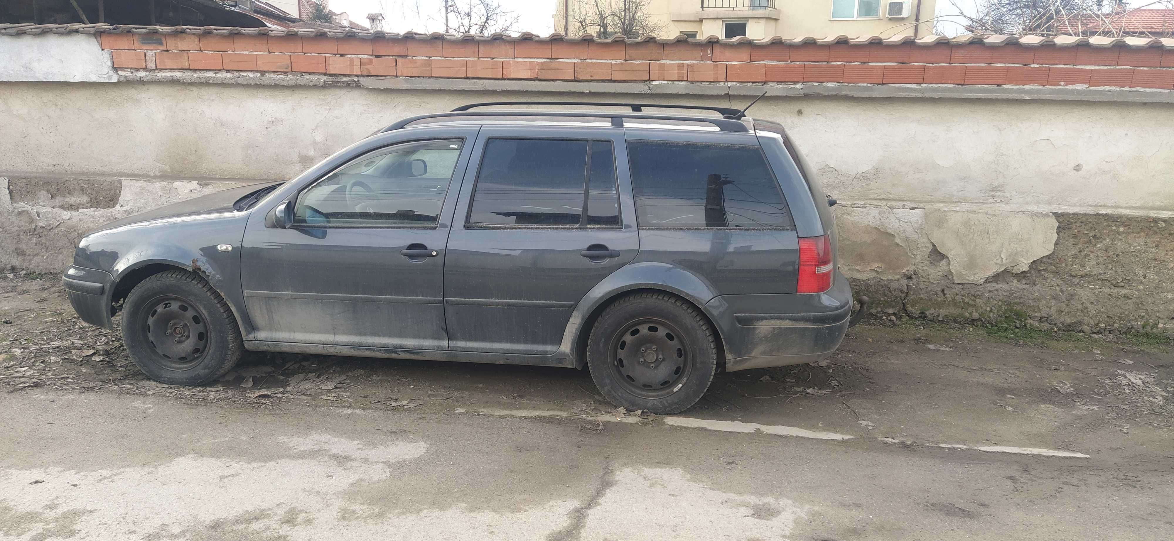 продавам VW Бора 1.9 TDI на части