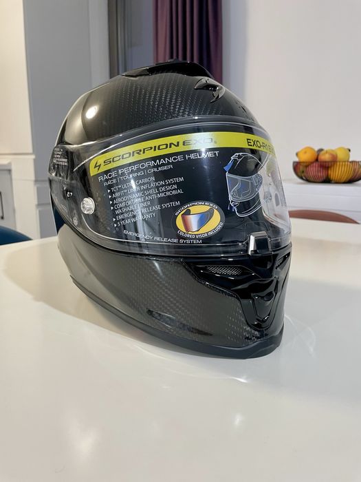 Casca noua Scorpion exo R1 Evo carbon air marimea S