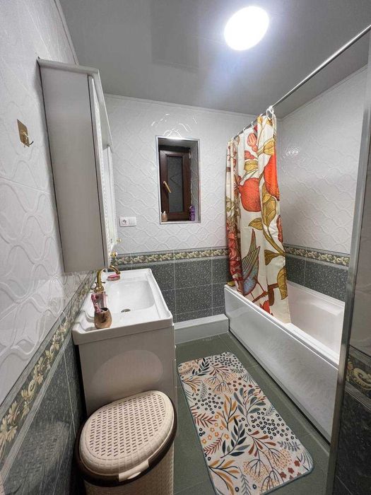 Срочно сдается в аренду 5 комнатная квартира в центре Ташкента