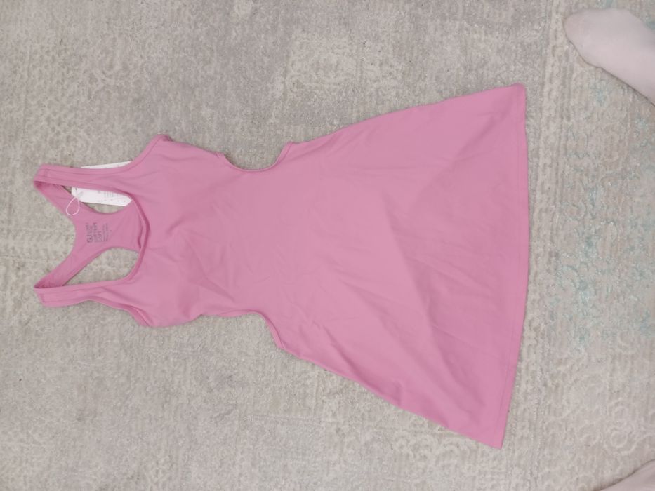 Продам спортивное платье