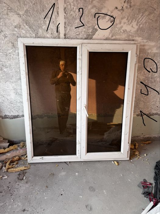 Дереза сотилади пласт,шиша 2 кават,2 та бор