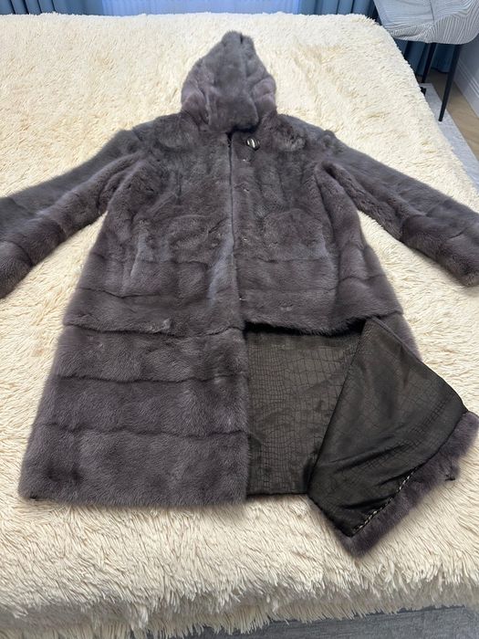 Женская норковая шуба