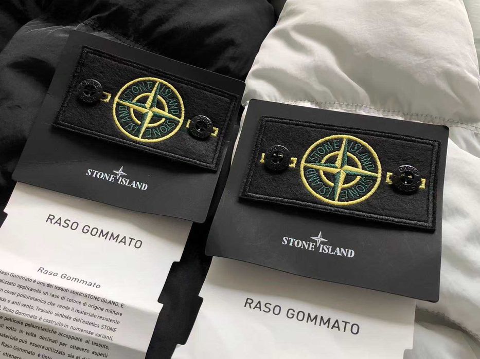 Geaca Stone Island cu puf Premium