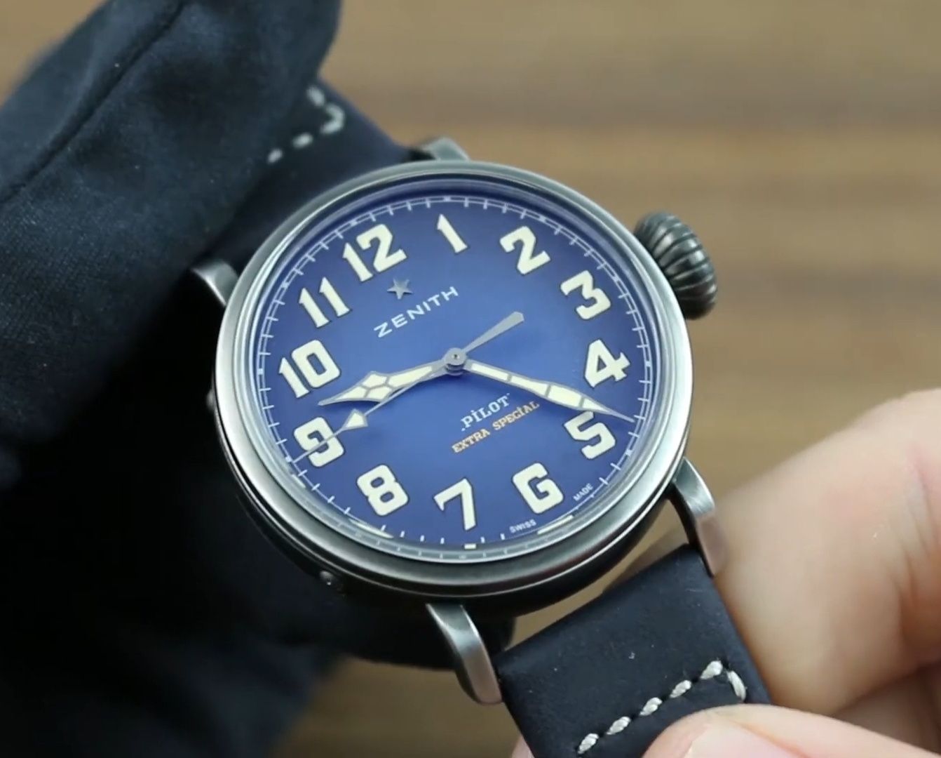 Zenith Pilot Extra Special 40mm - blue - limited edition 250 unități