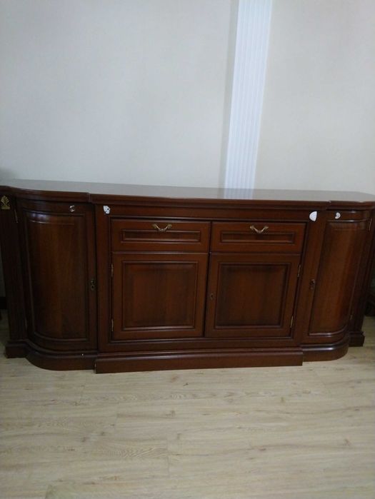 БУ Шкаф под телевизор