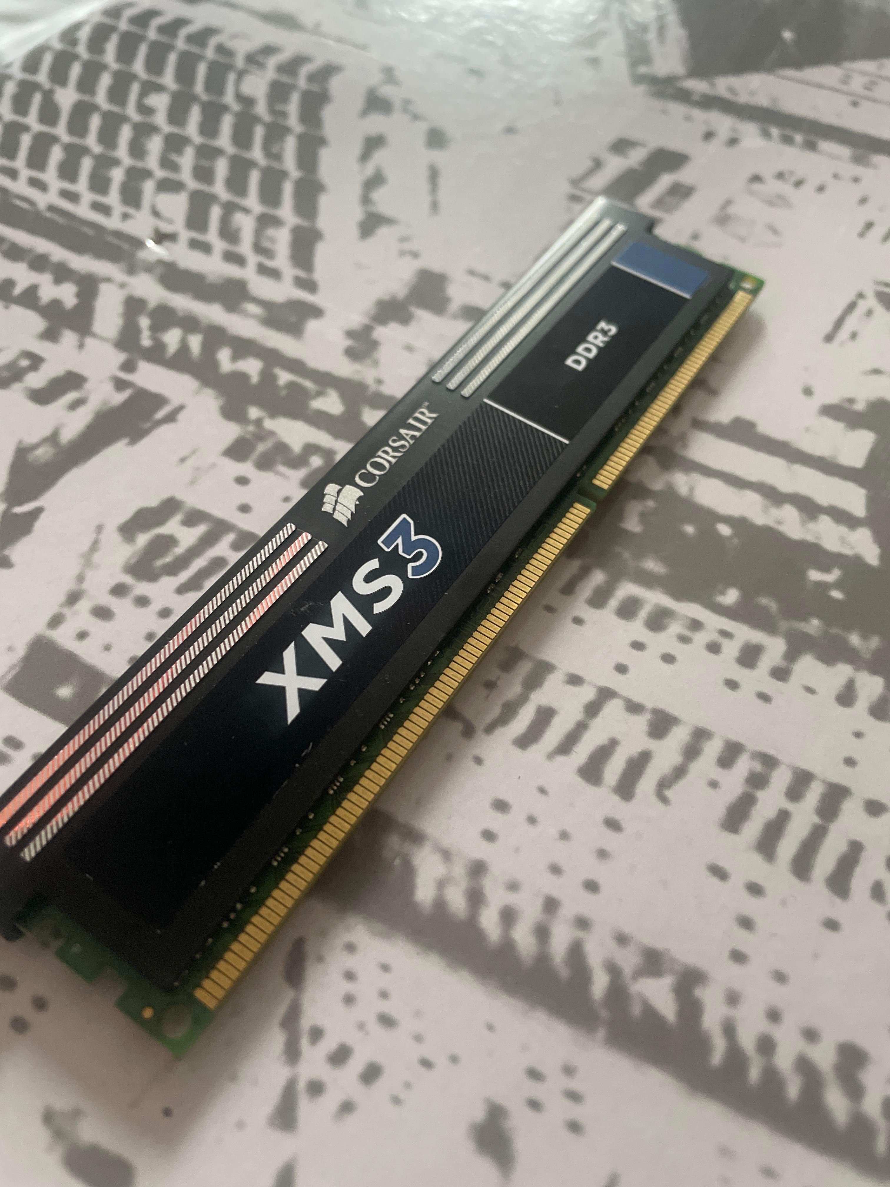 RAM corsair 8gb 1600 MHz xms3 ddr3