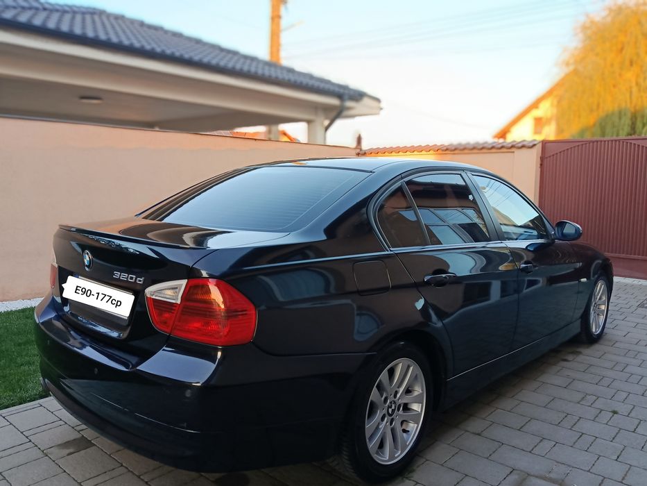 Bmw-E90-320-177cp